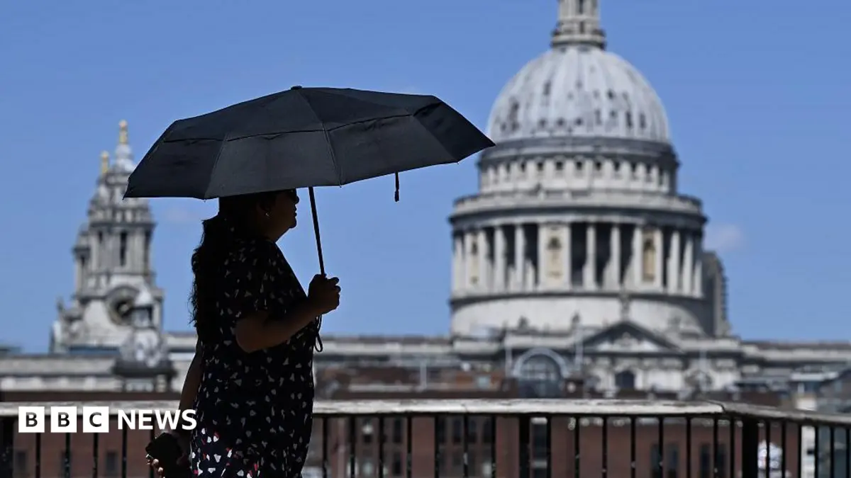 England Extends Heat Health Alerts as 34C Days Record Broken