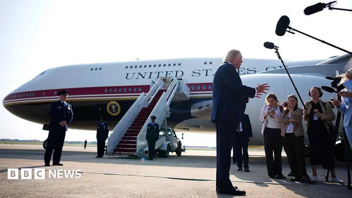 Trump Administration Subpoenas New York Times Reporters Over Air Force One Security Report