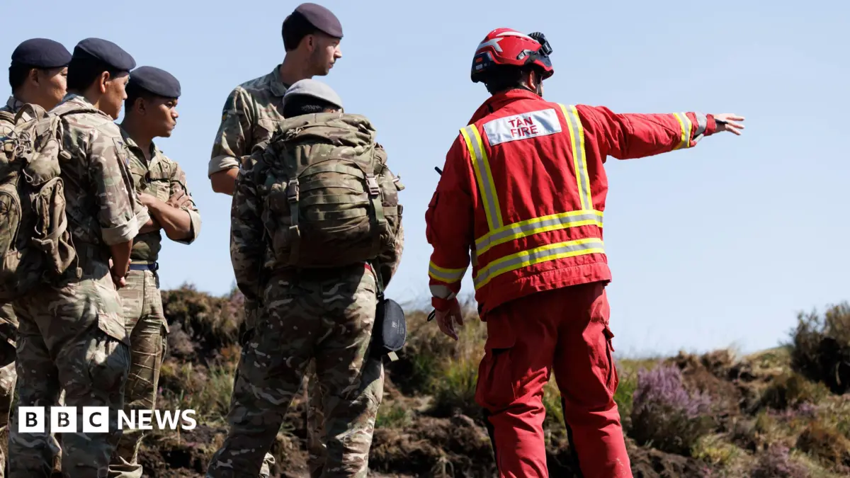 Gurkha Soldiers Commended for Wildfire Containment Efforts in Stourbridge