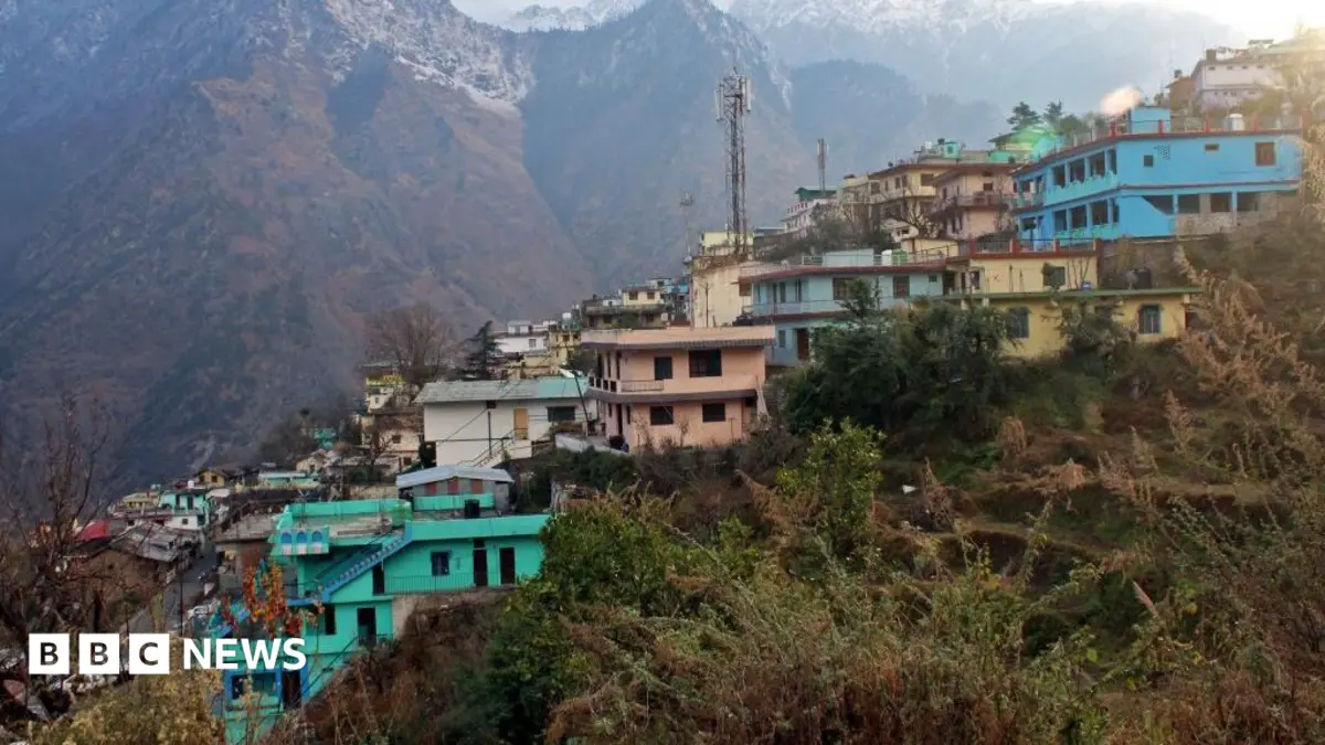 Six People Aboard Helicopter Crash in Northern Indian State After Badrinath Departure