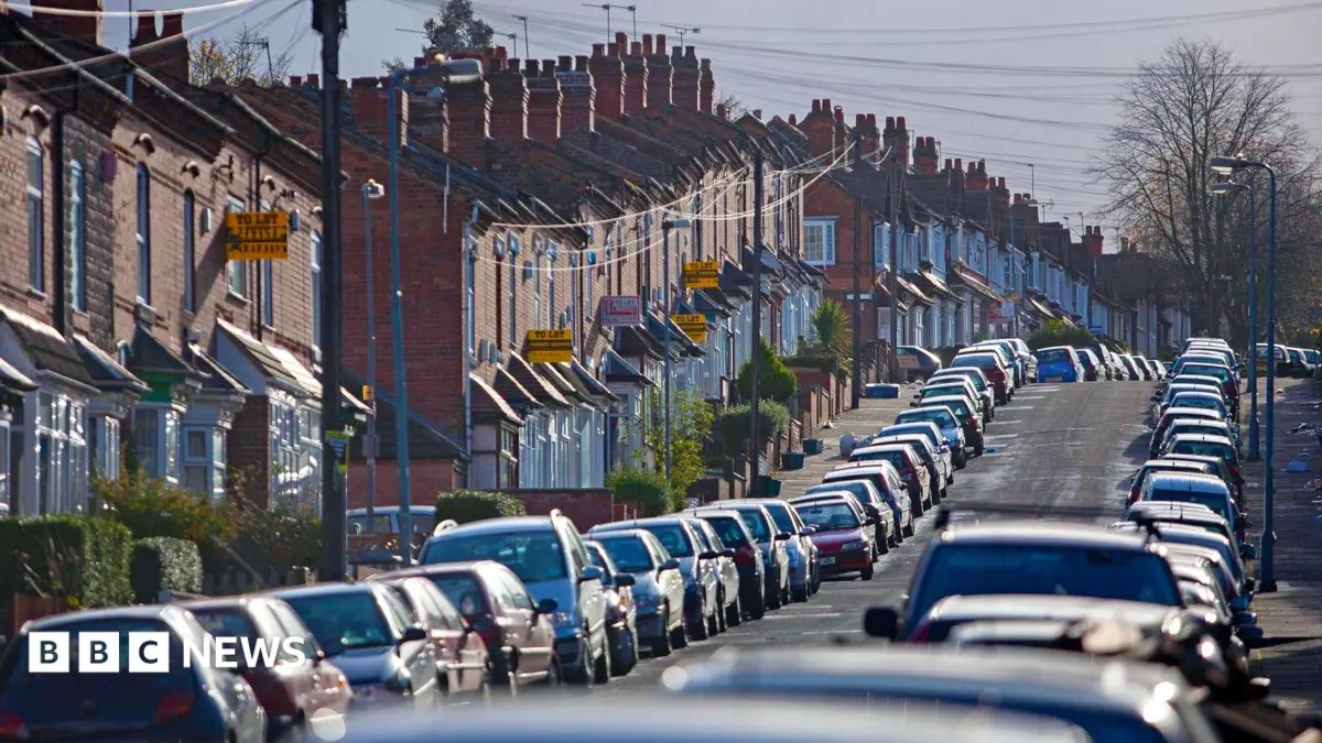 UK Property Agents Exploit Housing Benefit Claimants with Deceptive Offers