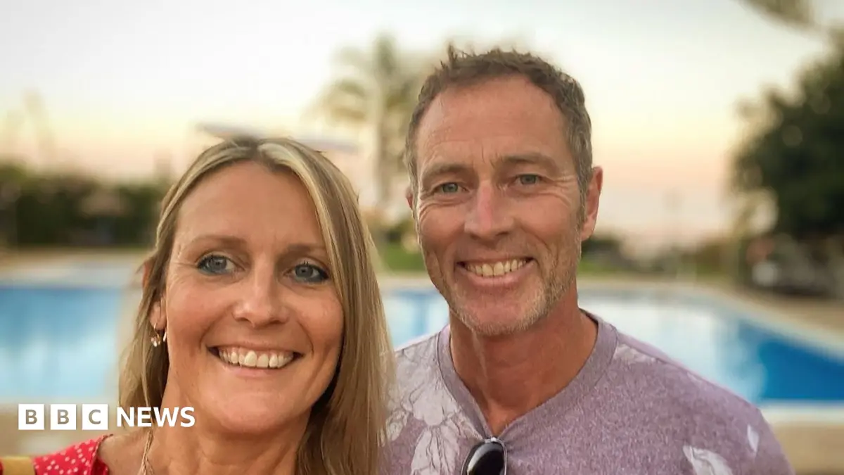 British-Iranian Prisoner Nahid Taghavi Contacts Son From Evin Prison After Three Months
