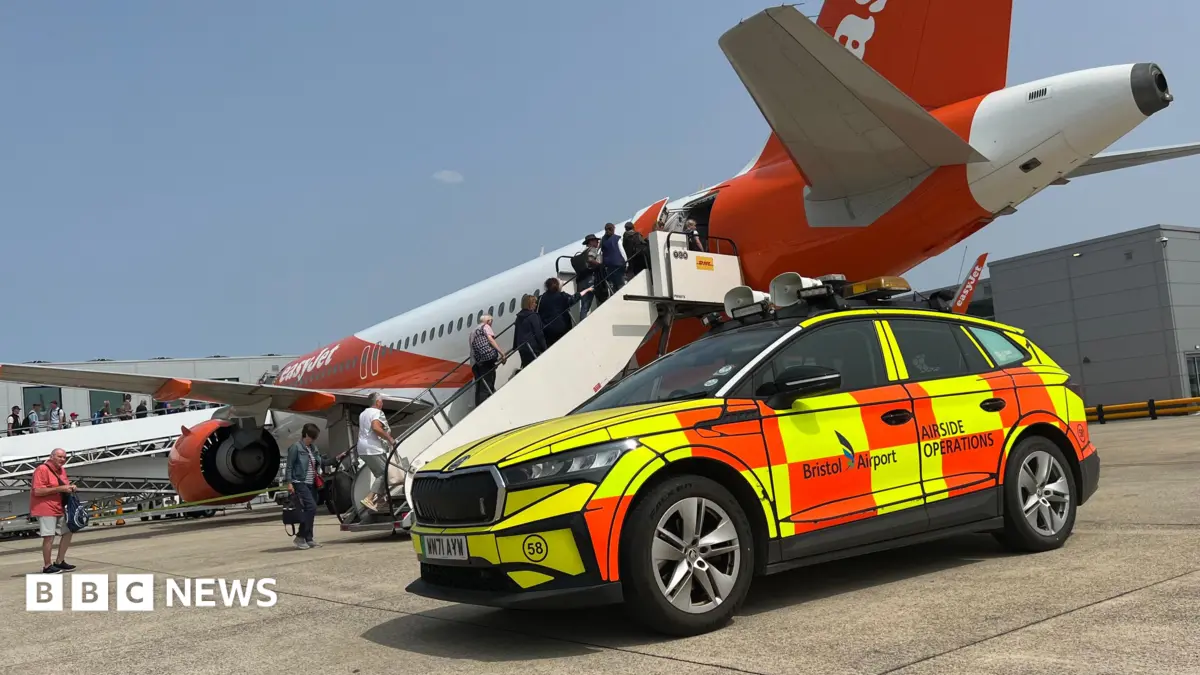 Bristol Airport Aims Carbon Neutrality by 2030 Despite Projected Passenger Increase
