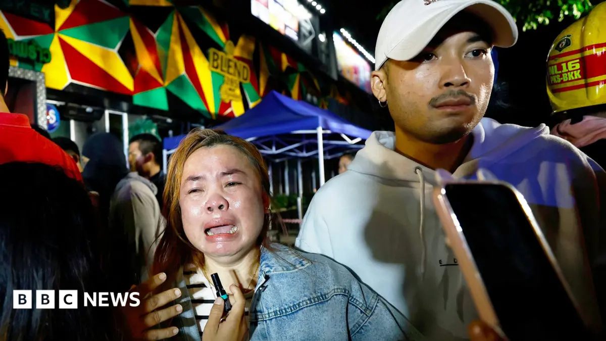 Deadly Bangkok Bar Fire Traps Patrons, Musician Describes Explosions During Escape