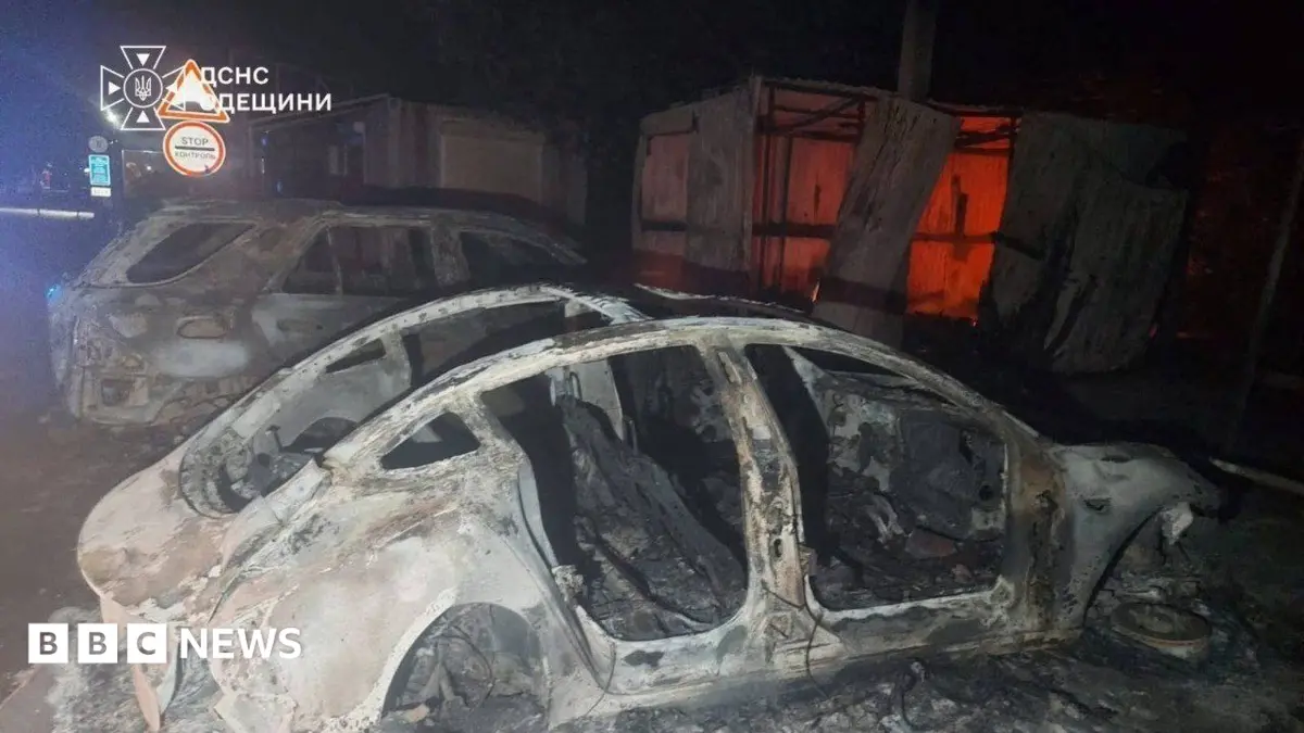 Ukraine Strikes Novorossiysk, Killing Four, Russia Attacks Moldova Border