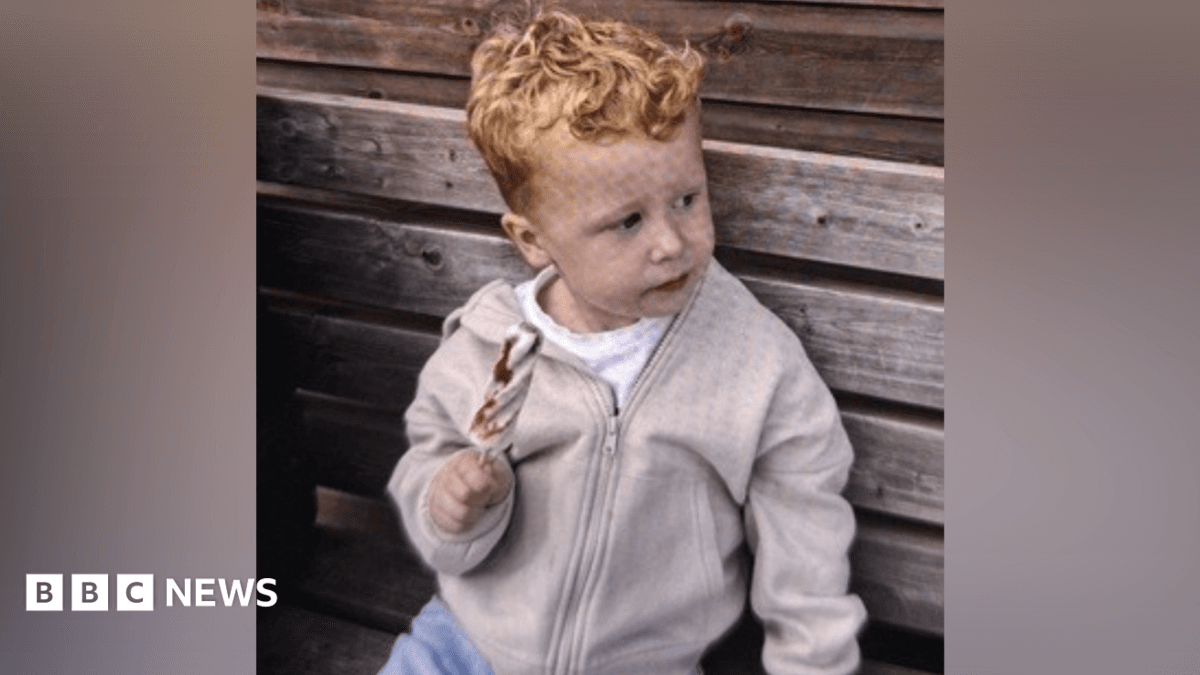 Suffolk Police Search Brantham Playground for Missing Three-Year-Old Boy
