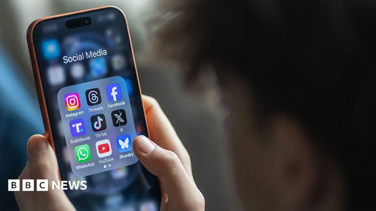 New Zealand Government Introduces Legislation to Ban Social Media Access for Under-16s