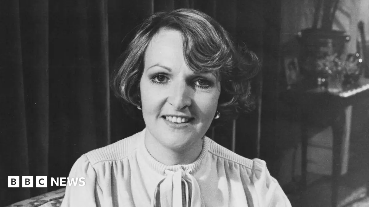 Guildford Cathedral Hosts Dame Penelope Keith Funeral, Gyles Brandreth Delivers Eulogy