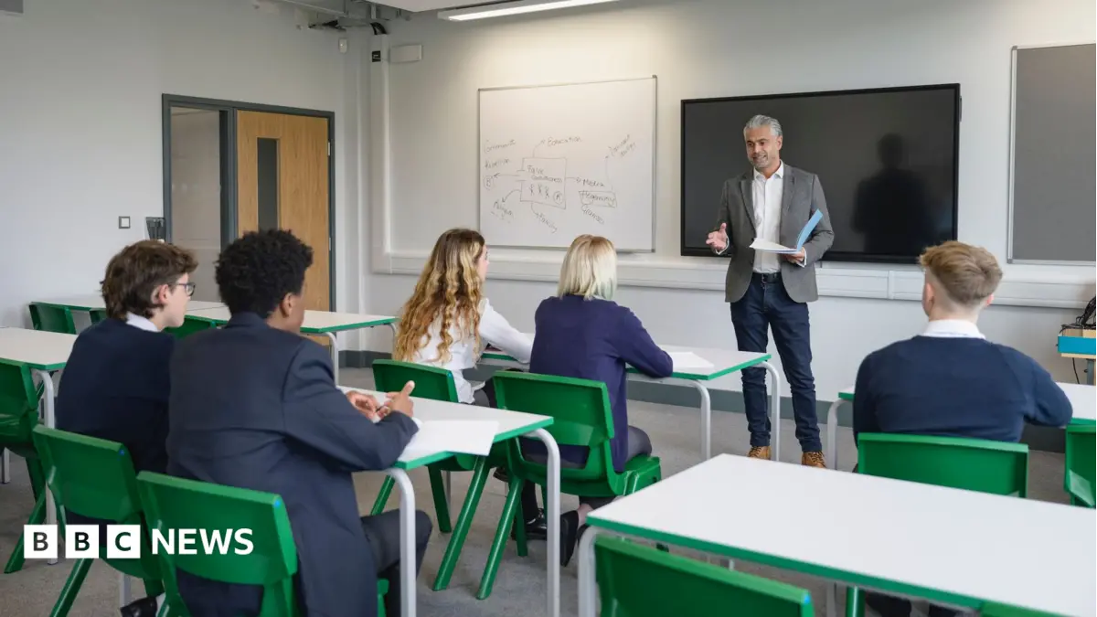 England Schools Receive £500 Million Funding Boost to Avert Teacher Strikes