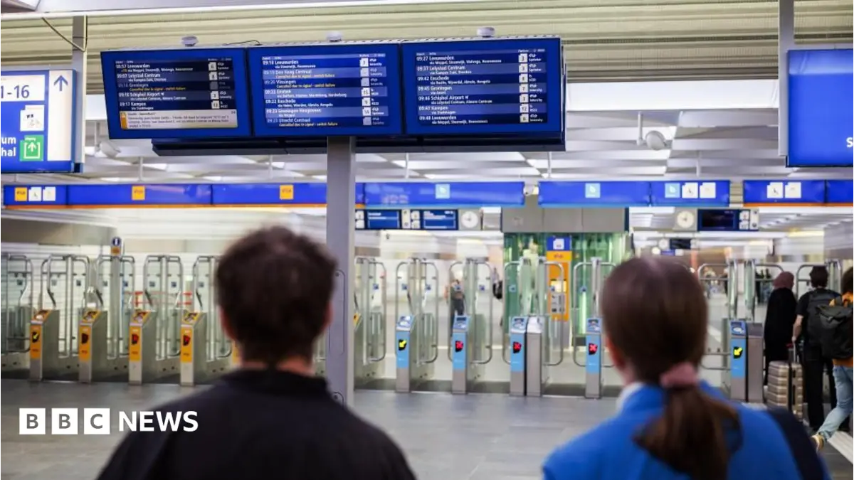 Suspected Sabotage Halts Netherlands Rail Services After Objects Found on Tracks