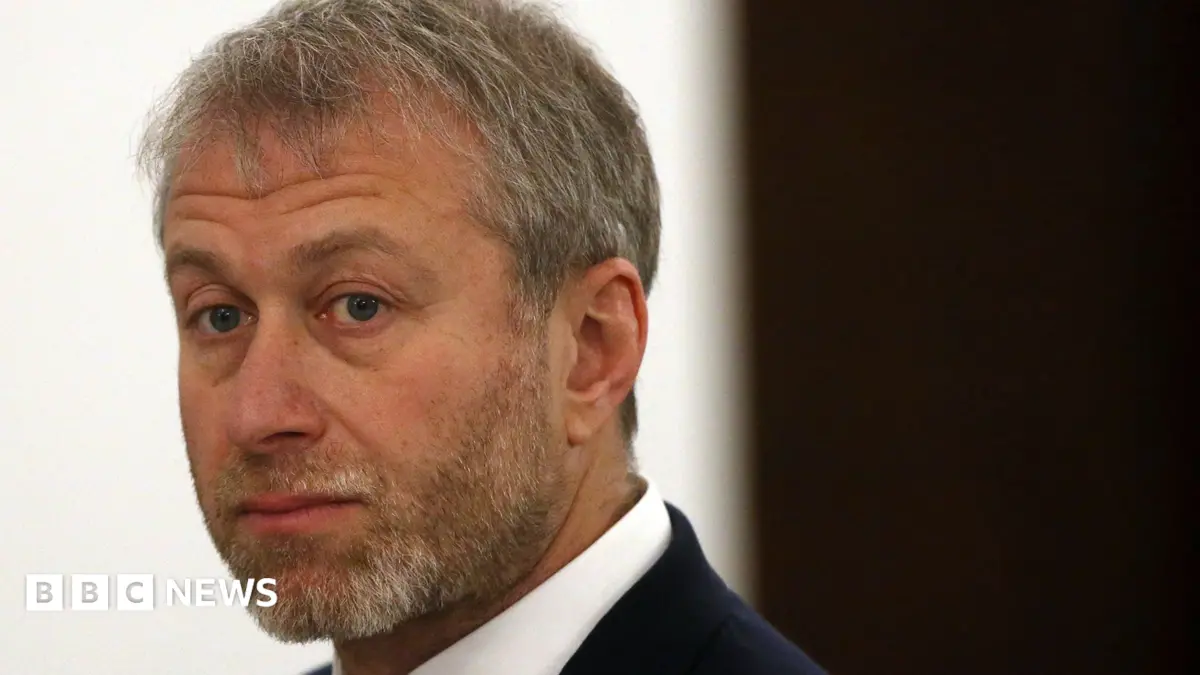 Cyprus Police Investigate Roman Abramovich's Finances After Regulatory Concerns