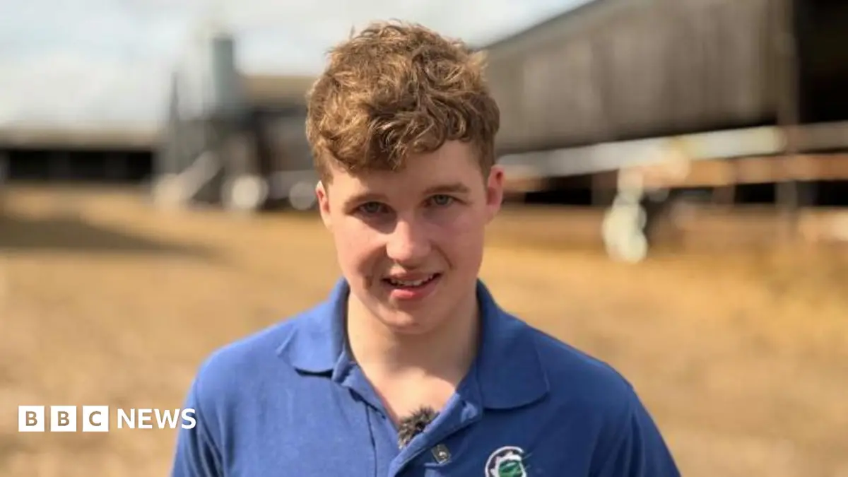 Teenage Entrepreneur Develops New App for Streamlined Farm Business Management