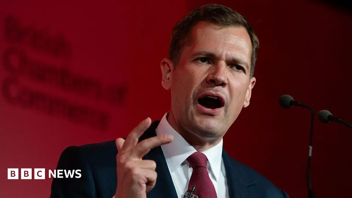 Reform UK Proposes Benefits Ban for EU Citizens, Risking Expats' Rights