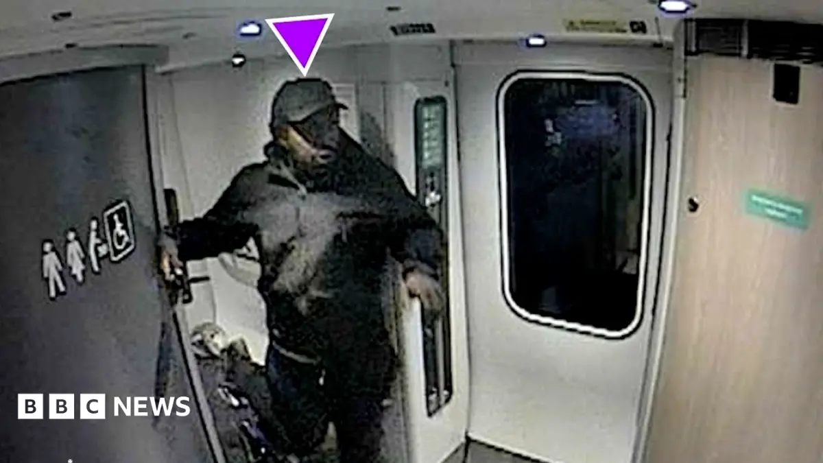 Train Passenger Uses Frying Pan to Subdue Knife Attacker on Birmingham Service