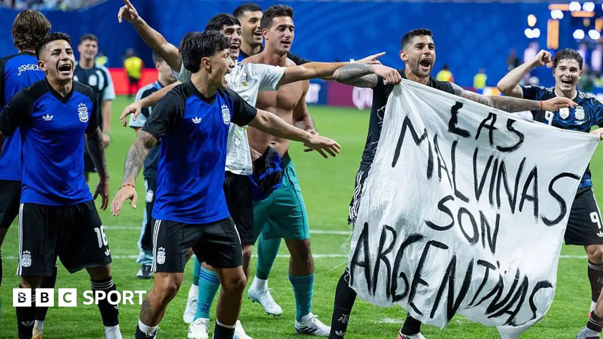 FIFA Reviews Argentina Football Team's Falklands Sovereignty Banner Display in Brazil