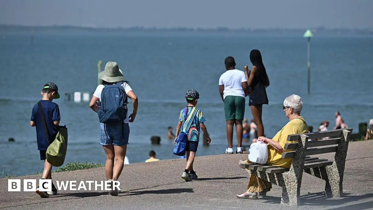 UK Met Office Forecasts Warmer, Drier Summer with Increased Heatwave Probability