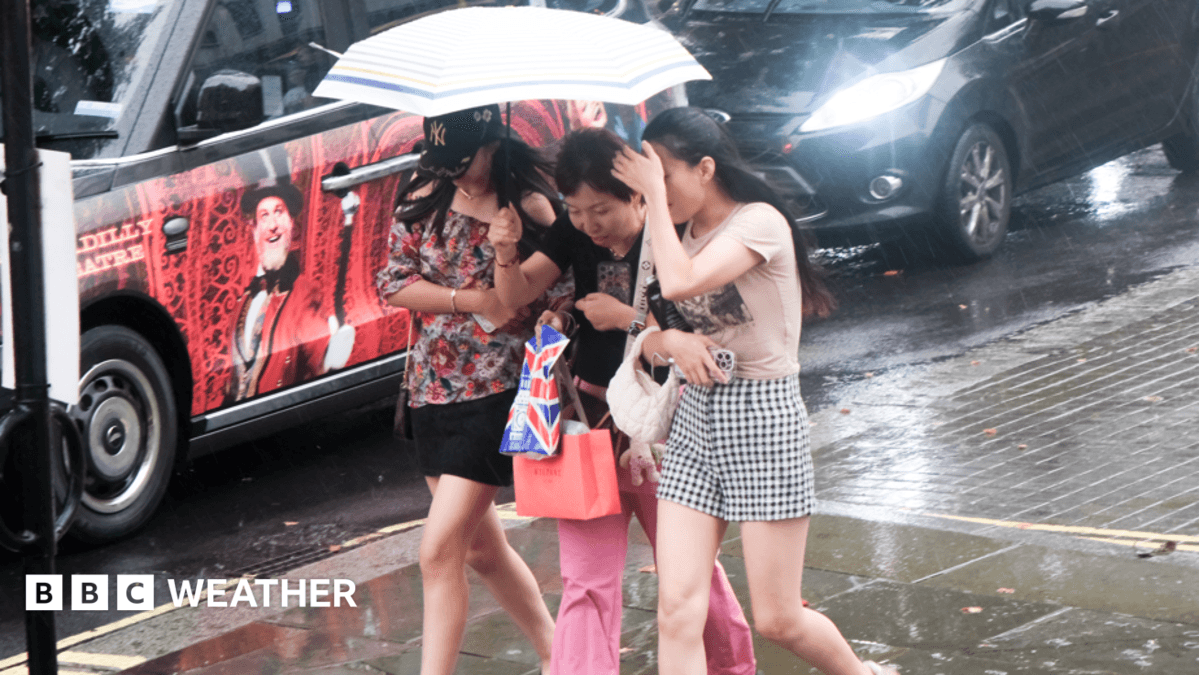 Heavy Showers and Thunderstorms Forecast Across UK, Yellow Weather Warning Issued