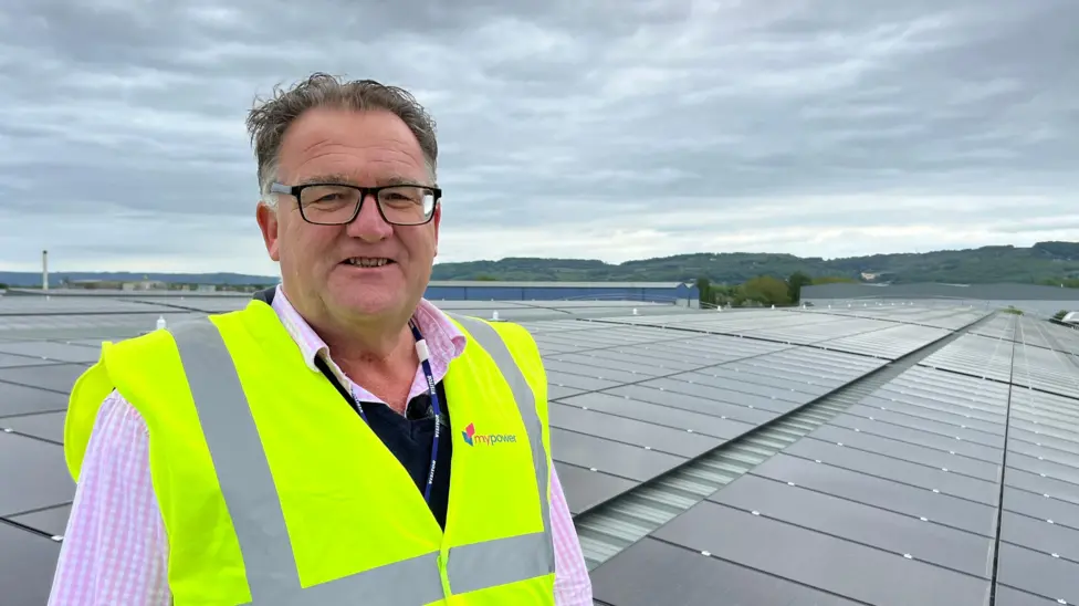 UK Solar Installations Soar 11% Annually as Businesses Prioritise Cost Savings