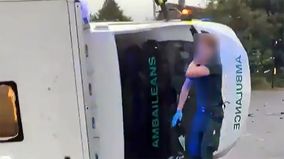 Glasgow Patient Dies, Three Paramedics Injured After Ambulance Collides With Car