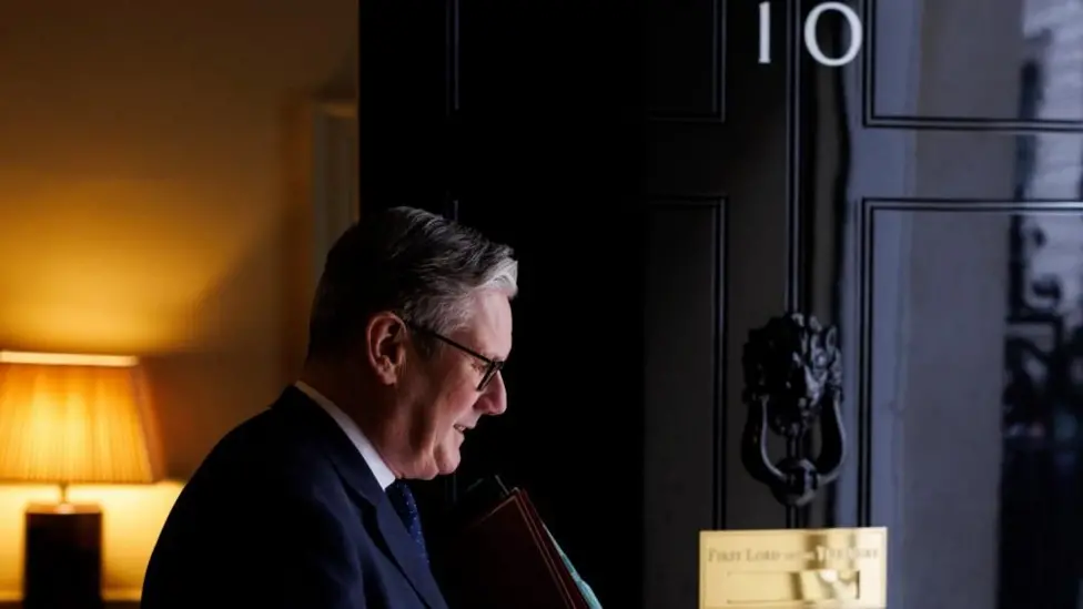 Sir Keir Starmer Faces Calls From Four Cabinet Ministers to Set Departure Timetable