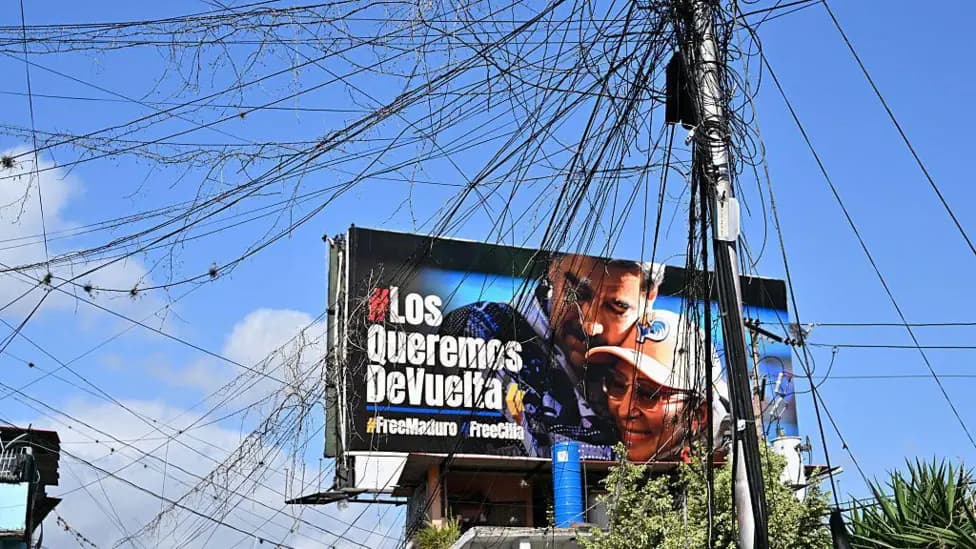 Venezuela Interim President Signs General Electric Deal to Rebuild National Power Grid