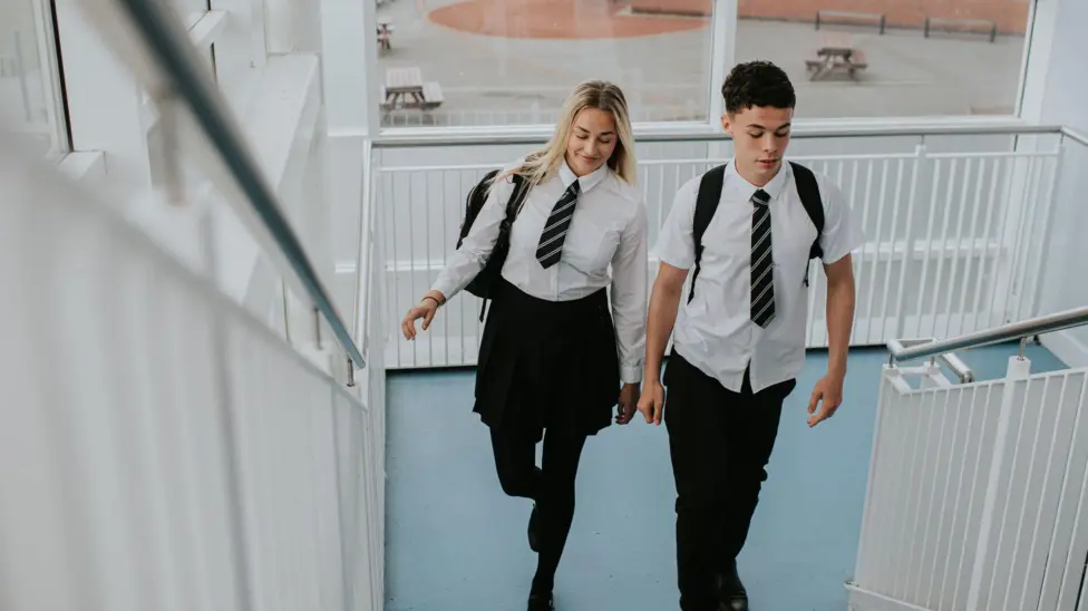 Bradford Academic Dr Elizabeth Nassem Warns Strict School Dress Codes Harm Student Well-being