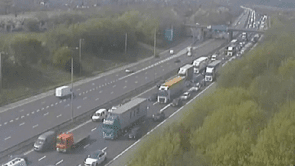 Teenagers Die in M1 Crash After Car Leaves Bridge