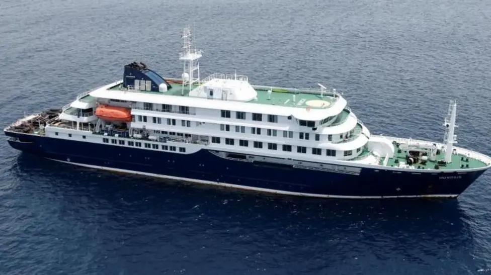 MV Hondius Cruise Ship Leaves Cape Verde After Three Medical Evacuations