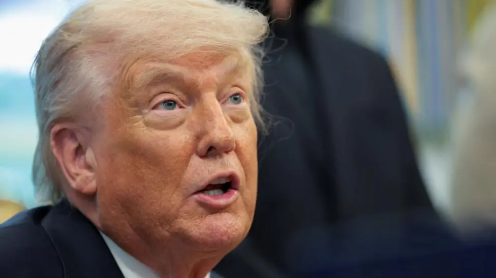 Trump Issues 4 July Ultimatum to EU Over Trade Tariffs, Threatens "Much Higher" Levies