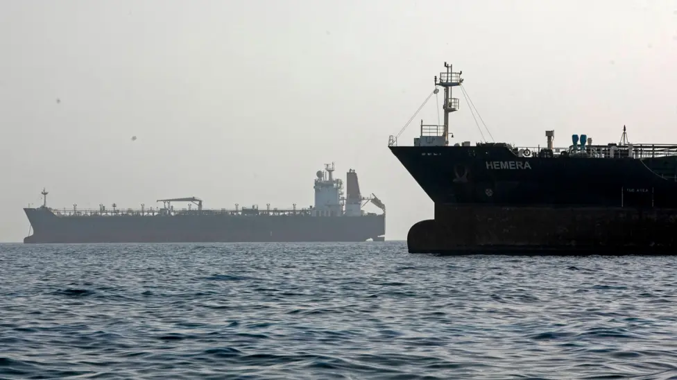 US Central Command Strikes Iranian Radar Sites, IRGC Targets US Airbase in Gulf Exchanges