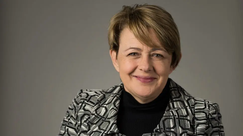 Baroness Tanni Grey-Thompson Condemns Airline Failures After Wheelchair Destroyed on Flight