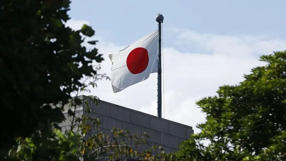 Hachirogata Town Council Removes Unconscious Mayor Kikuo Hatakeyama by Unanimous Vote