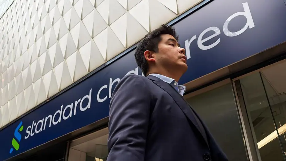 Standard Chartered to Eliminate 7,800 Back-Office Roles by 2030, Citing AI Integration