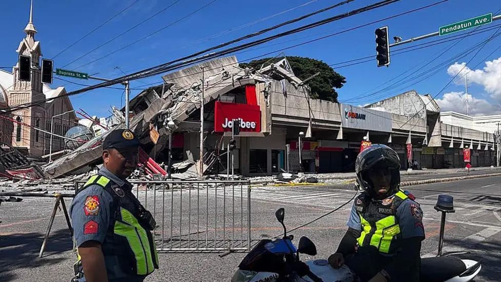 Mindanao Earthquake Kills 19, Triggers Tsunami Alerts Across Pacific