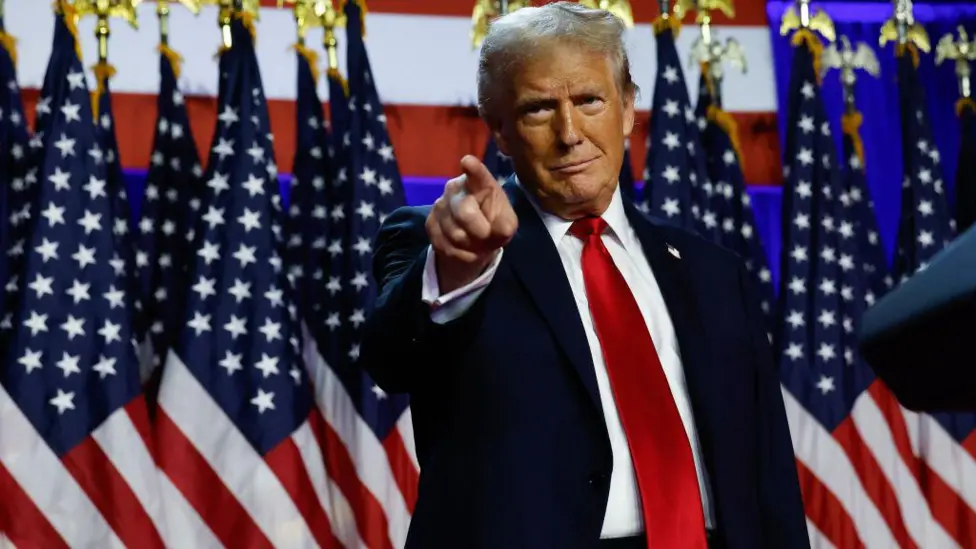 US Economy Grows 2% in Q1 2026 as Iran War Drives Oil to $126, Halting Rate Cuts