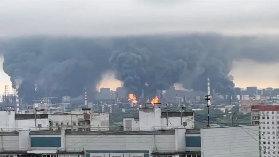 Moscow Suffers Largest Drone Attack as Ukraine Targets Capital with Nearly 200 Drones
