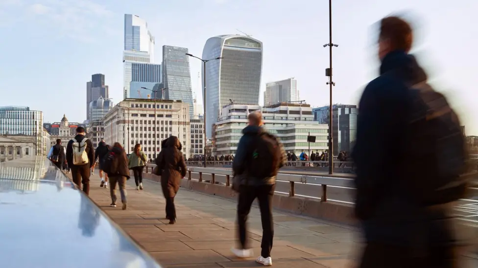 IMF Upgrades UK Growth to 1% Amid Iran War and Domestic Political Instability