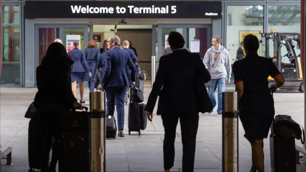Heathrow Passenger Numbers Fall by 5.3% as Middle East Conflict Reroutes Air Travel