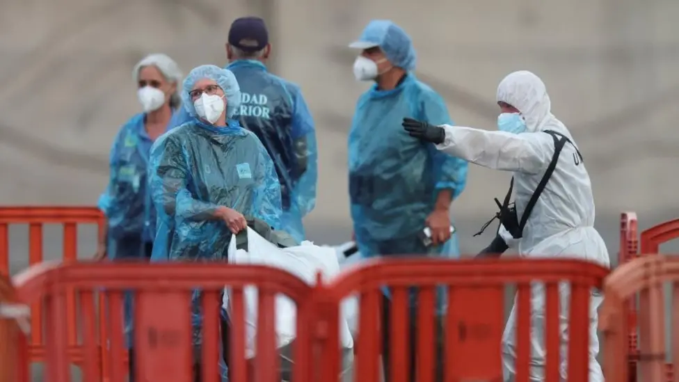 US Repatriation Flight Passenger Tests Positive For Hantavirus Amid Cruise Ship Outbreak