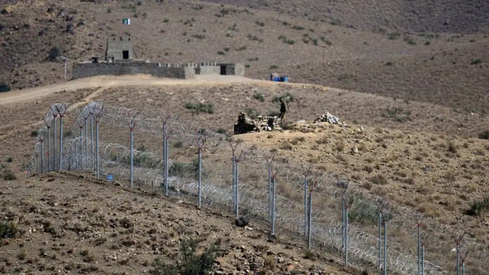 Pakistan Launches Air Strikes in Afghanistan, Killing 13 Civilians Including 11 Children