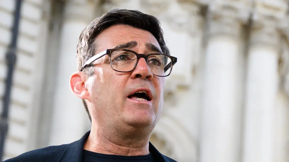 Andy Burnham Targets Westminster Return After Josh Simons Offers Makerfield Constituency