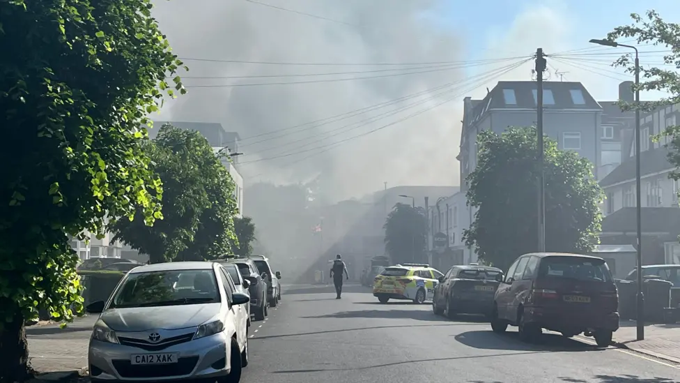 Golders Green Supermarket Fire Engages 100 Firefighters, Road Closures in North-West London