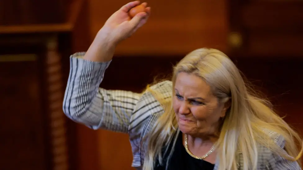 Kosovo Assembly Sees Opposition MP Throw Eggs at Acting Prime Minister Kurti