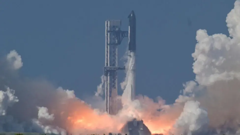 SpaceX Starship V3 Rocket Completes Test Flight, Elon Musk Hails Humanity's Goal