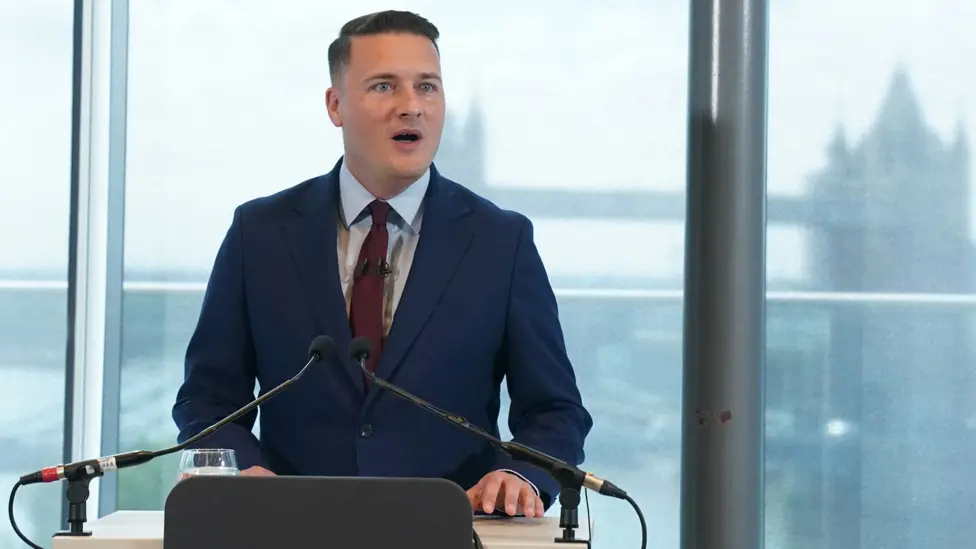 Wes Streeting Prepares Labour Leadership Challenge, Criticises Andy Burnham's Fiscal Stance