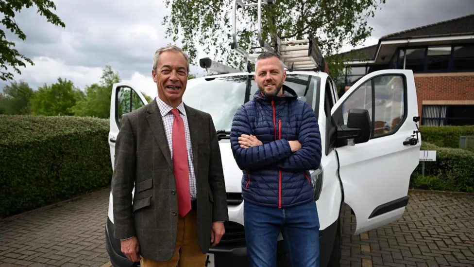 Reform UK Leader Nigel Farage Accused of Intimidating Conduct at Wigan Cafe Visit