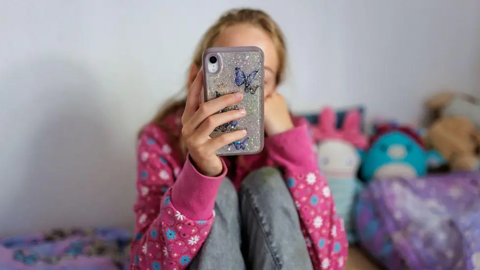 Ofcom Report Condemns TikTok, YouTube for Inadequate Children's Safety Measures