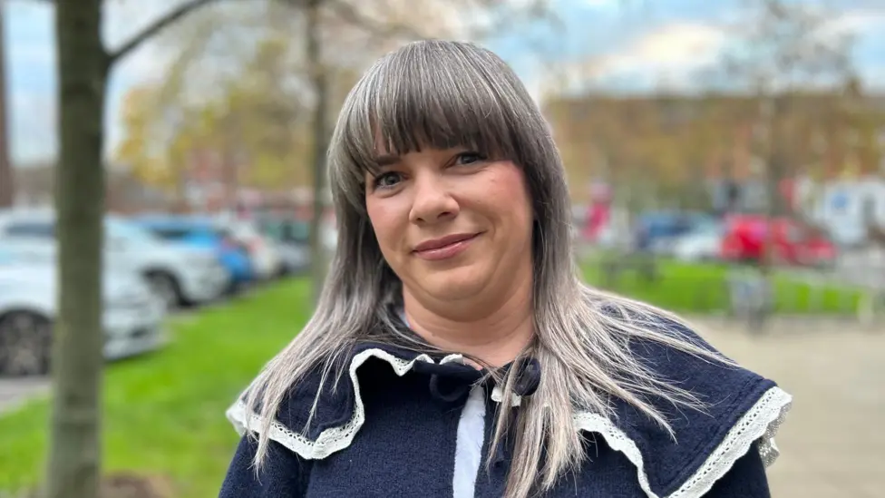 Northern Ireland Parents Begin Applying for Baby Loss Certificates for Pre-24 Week Pregnancies