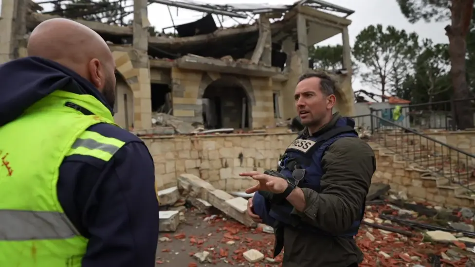 Paramedics Face Grim Reality in Abandoned Lebanese City of Nabatieh Amidst Israeli Strikes