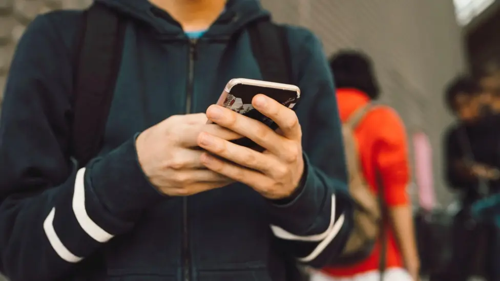 UK Police Chiefs Demand Block on Unsafe Platforms for Under-16s, Citing 92,000 Abuse Reports